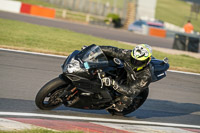 Evening Low_Mid Group Black Bikes